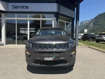 Photo 11 Jeep Compass  2.0 MultiJet II 140ch Longitude 4x4