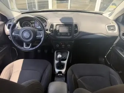 Photo 5 Jeep Compass  2.0 MultiJet II 140ch Longitude 4x4