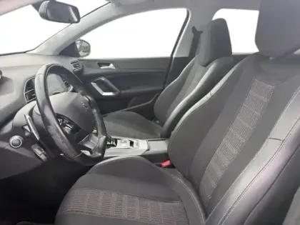 Photo 7 Peugeot 308  1.5 BlueHDi 130ch S&S Allure Business EAT8