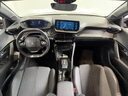Photo 6 Peugeot 208  1.2 100 S&S GT EAT8 Carplay GPS Full Led
