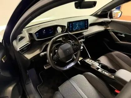 Photo 7 Peugeot 208  1.2 100 S&S GT EAT8 Carplay GPS Full Led