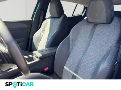 Photo 10 Peugeot 408  PHEV 180ch Allure Pack e-EAT8