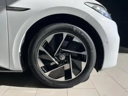 Photo 5 Volkswagen ID.3  204ch Pro Performance 58 kWh Active