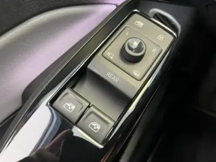 Photo 12 Volkswagen ID.3  204ch Pro Performance 58 kWh Active