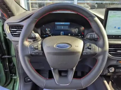 Photo 10 Ford Kuga  2.5 Duratec 180ch Hybrid FlexiFuel ST-Line Powershift