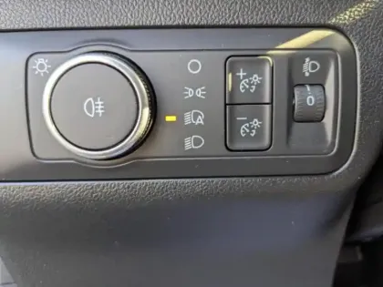 Photo 8 Ford Kuga  2.5 Duratec 180ch Hybrid FlexiFuel ST-Line Powershift