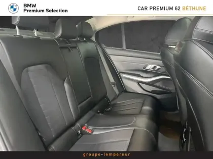 Photo 15 BMW Serie 3 Série 3 318iA 156ch Business Design