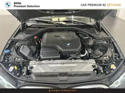 Photo 14 BMW Serie 3 Série 3 318iA 156ch Business Design