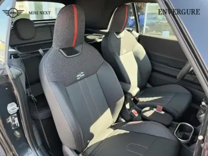Photo 8 Mini Cooper  Cabrio JCW 231ch JCW DKG7