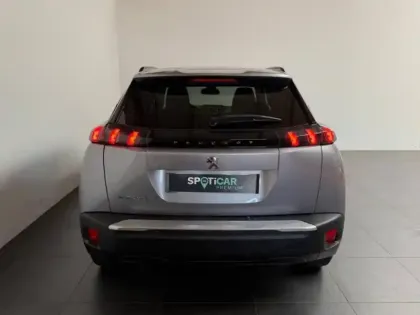 Photo 5 Peugeot 2008  e- 136ch Style