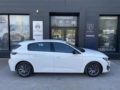 Photo 20 Peugeot 308 III PureTech 110 S&S ACTIVE PACK