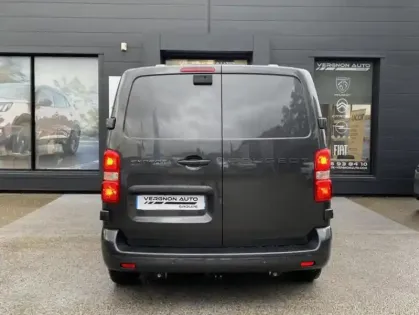 Photo 17 Peugeot Expert III M Diesel 180 ch Automatique Tech Edition