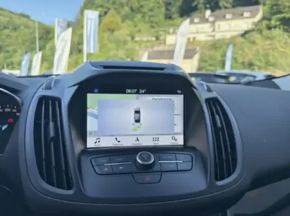 Photo 15 Ford Kuga 1.5 TDCi 120ch Stop&Start Titanium 4x2 Euro6.2