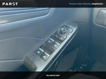 Photo 35 Ford Kuga 2.5 Duratec 180ch Hybrid FlexiFuel Titanium Business Powershift