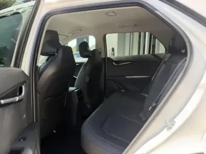 Photo 5 Kia Niro 1.6 GDi 138 ch DCT6 Premium 5P