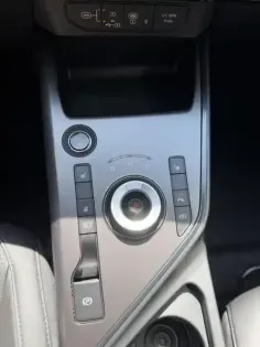 Photo 14 Kia Niro 1.6 GDi 138 ch DCT6 Premium 5P
