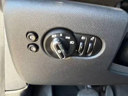 Photo 28 Mini Mini Hatch 5 Portes Cooper 136 ch BVA7