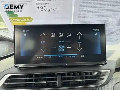 Photo 14 Peugeot 5008  Hybrid 136 e-DCS6