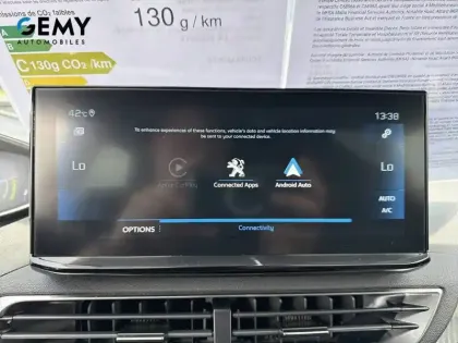 Photo 16 Peugeot 5008  Hybrid 136 e-DCS6