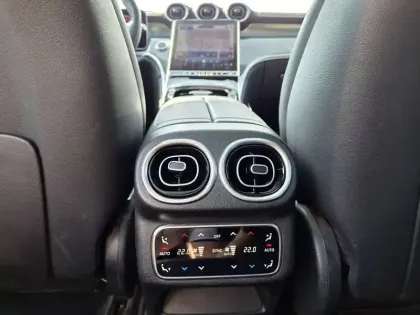 Photo 10 Mercedes GLC  300 de 9G-Tronic 4Matic