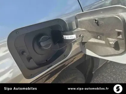 Photo 30 Jeep Compass  1.2 Turbo T3 145 ch BVR6 e-Hybrid 4x2