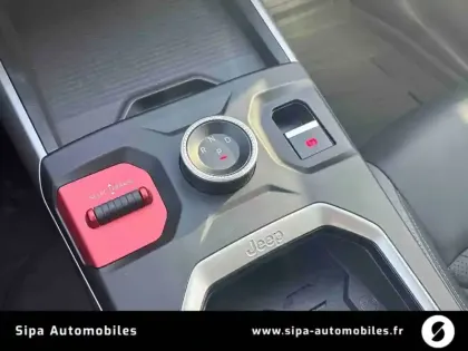 Photo 18 Jeep Compass  1.2 Turbo T3 145 ch BVR6 e-Hybrid 4x2