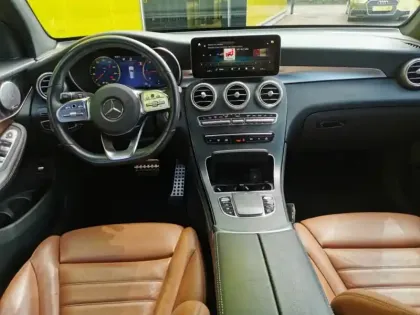 Photo 8 Mercedes GLC 220 d 4MATIC AMG Line Launch E