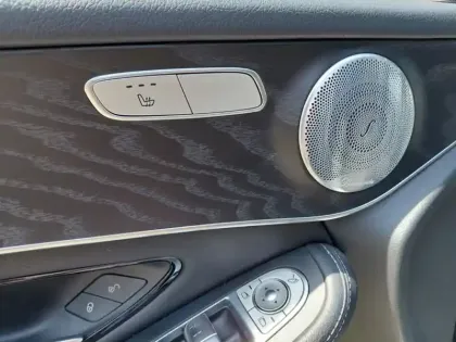 Photo 13 Mercedes Classe V MULTIBEAM   ATTELAGE
