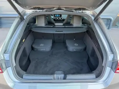 Photo 42 Mercedes CLA  250 e Shooting Brake AMG L