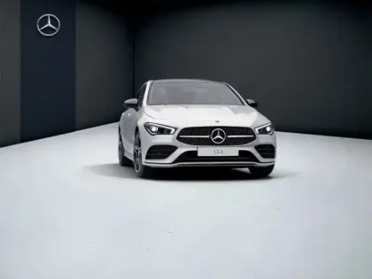 Photo 10 Mercedes CLA  220 d Shooting Brake AMG L