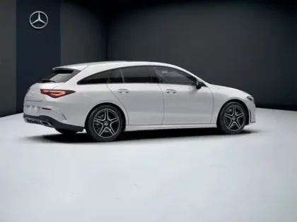 Photo 19 Mercedes CLA  220 d Shooting Brake AMG L