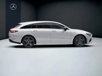 Photo 17 Mercedes CLA  220 d Shooting Brake AMG L