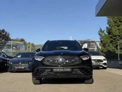 Photo 36 Mercedes GLC  400 e 4MATIC AMG Line