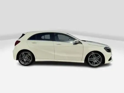Photo 5 Mercedes Classe A A 180 d Business Executive Edi