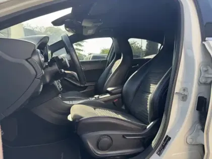 Photo 12 Mercedes Classe A A 180 d Business Executive Edi