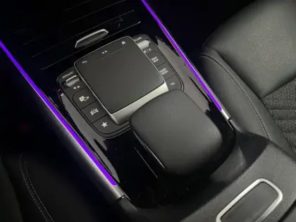 Photo 18 Mercedes EQA 250+ Edition
