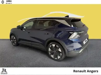 Photo 10 Renault Scenic  E-Tech Electric 220ch Techno grande autonomie -24