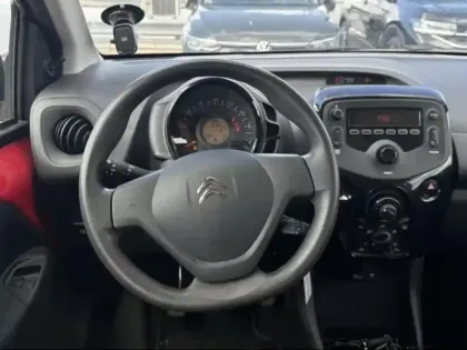 Photo 14 Citroën C1  VTi 68 Feel 5p