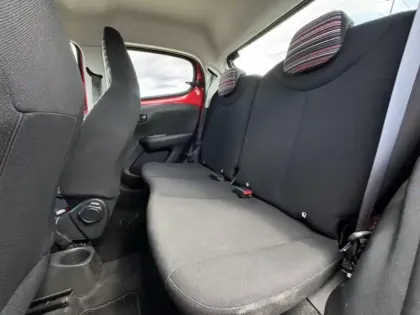 Photo 10 Citroën C1  VTi 68 Feel 5p
