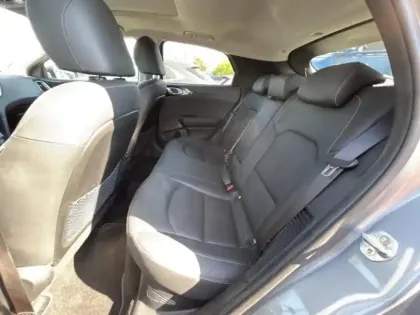 Photo 10 Kia Xceed  1.6 GDi 105ch + Plug-In 60.5ch Premium DCT6