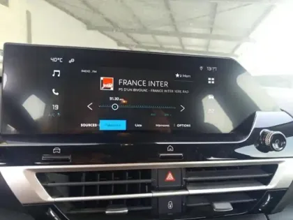 Photo 12 Citroën C4  BlueHDi 130ch S&S Feel Pack EAT8