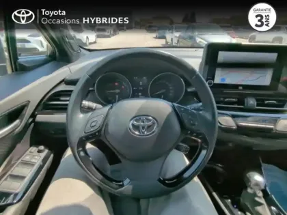 Photo 8 Toyota C-HR  1.8 122ch Design E-CVT