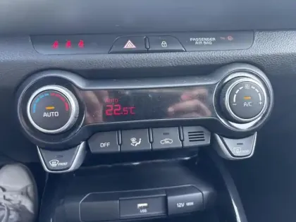 Photo 14 Kia Stonic  1.0 T-GDi 100ch Active
