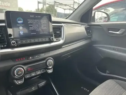 Photo 15 Kia Stonic  1.0 T-GDi 100ch Active