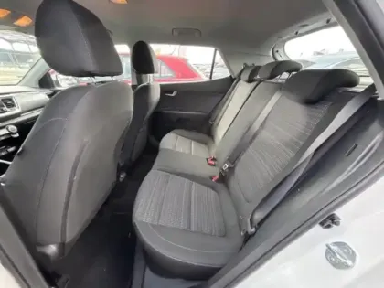 Photo 10 Kia Stonic  1.0 T-GDi 100ch Active