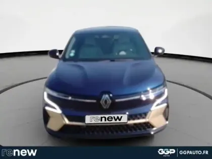 Photo 7 Renault Megane  E-Tech Electric EV60 220ch Iconic super charge