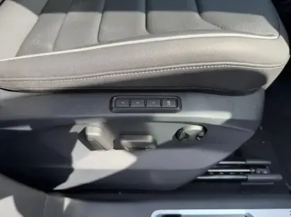 Photo 8 Volkswagen Tiguan  1.4 eHybrid 245ch R-Line Exclusive DSG6