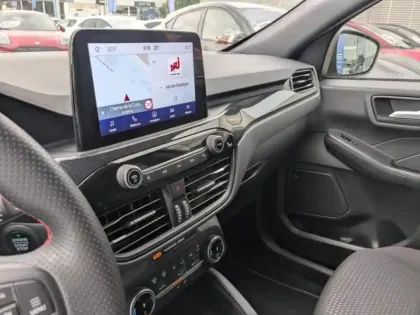 Photo 13 Ford Kuga  2.5 Duratec 190ch FHEV E85 ST-Line BVA