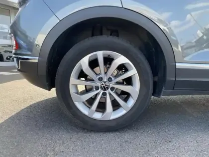 Photo 8 Volkswagen T-roc  1.5 TSI EVO 150ch Style