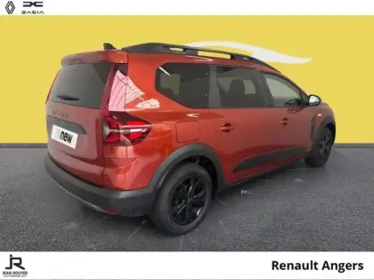 Photo 12 Dacia Jogger  1.6 hybrid 140ch Extreme 7 places -24